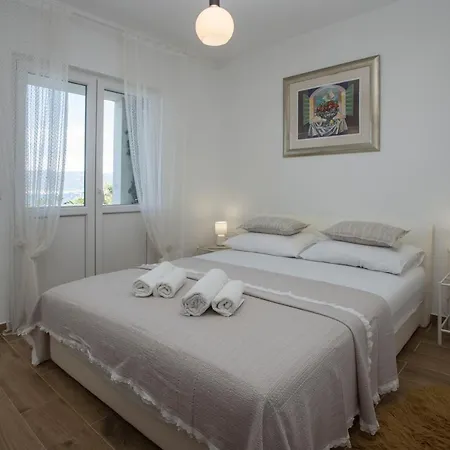 Situs Katarina Apartment Trogir Exterior photo
