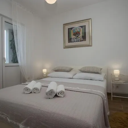 Situs Katarina Apartment Trogir Exterior photo