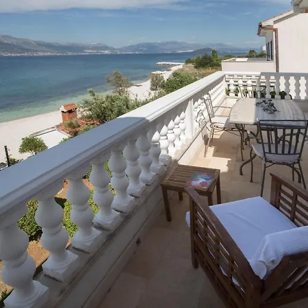Situs Katarina Apartment Trogir Exterior photo