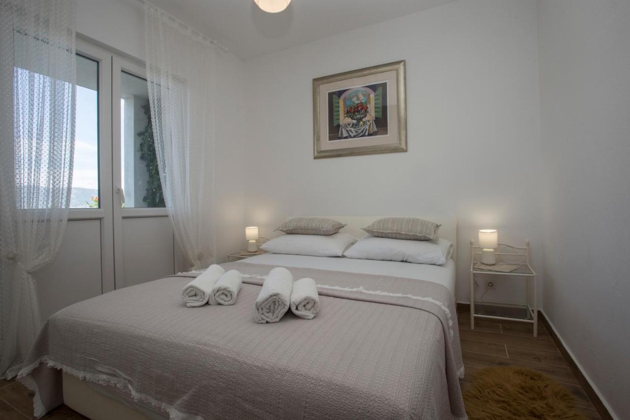 Apartma Situs Katarina